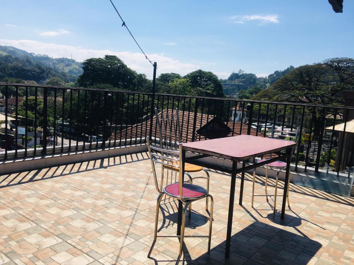 View City Point Kandy Bagian luar foto