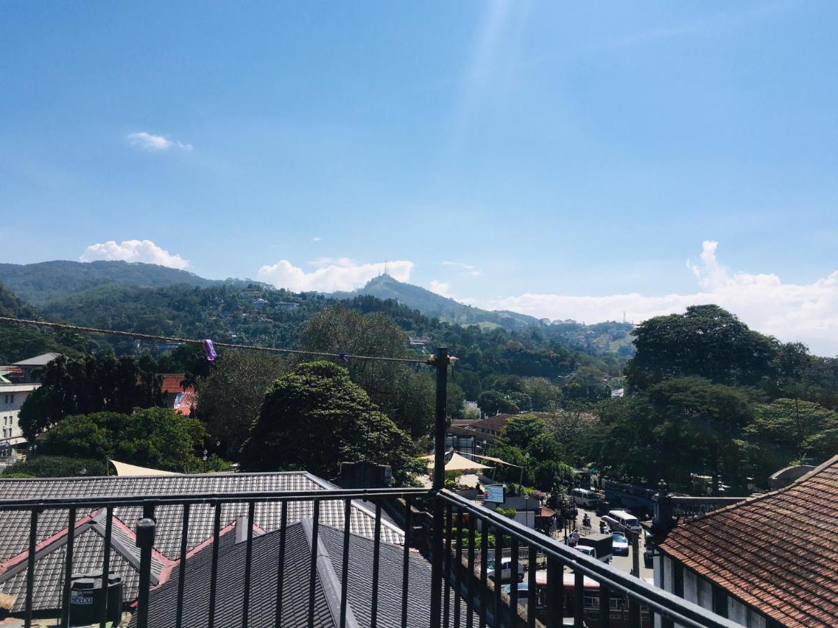 View City Point Kandy Bagian luar foto