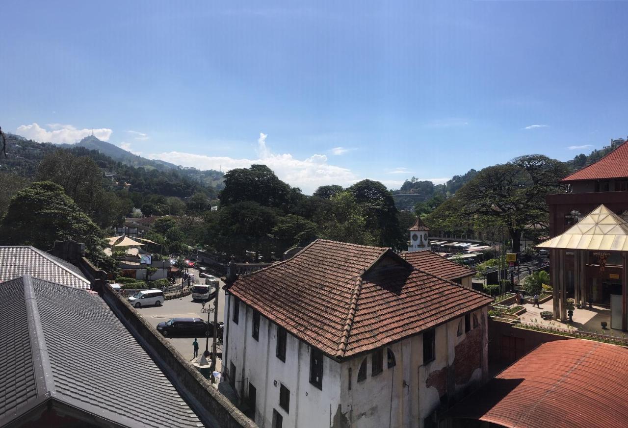 View City Point Kandy Bagian luar foto